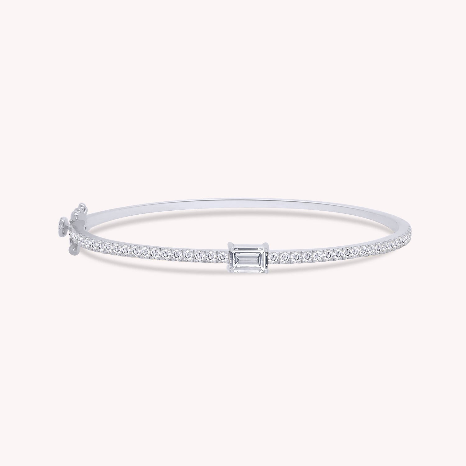 1.65 Cttw Emerald & Round Cut Lab Created Moissanite Diamond Tennis Bangle Bracelet In 925 Sterling Silver