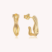 Eli Chunky Wavy Sculpted Hoop Earrings