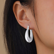 Ivy Chunky Oval Minimal Hoop Earrings