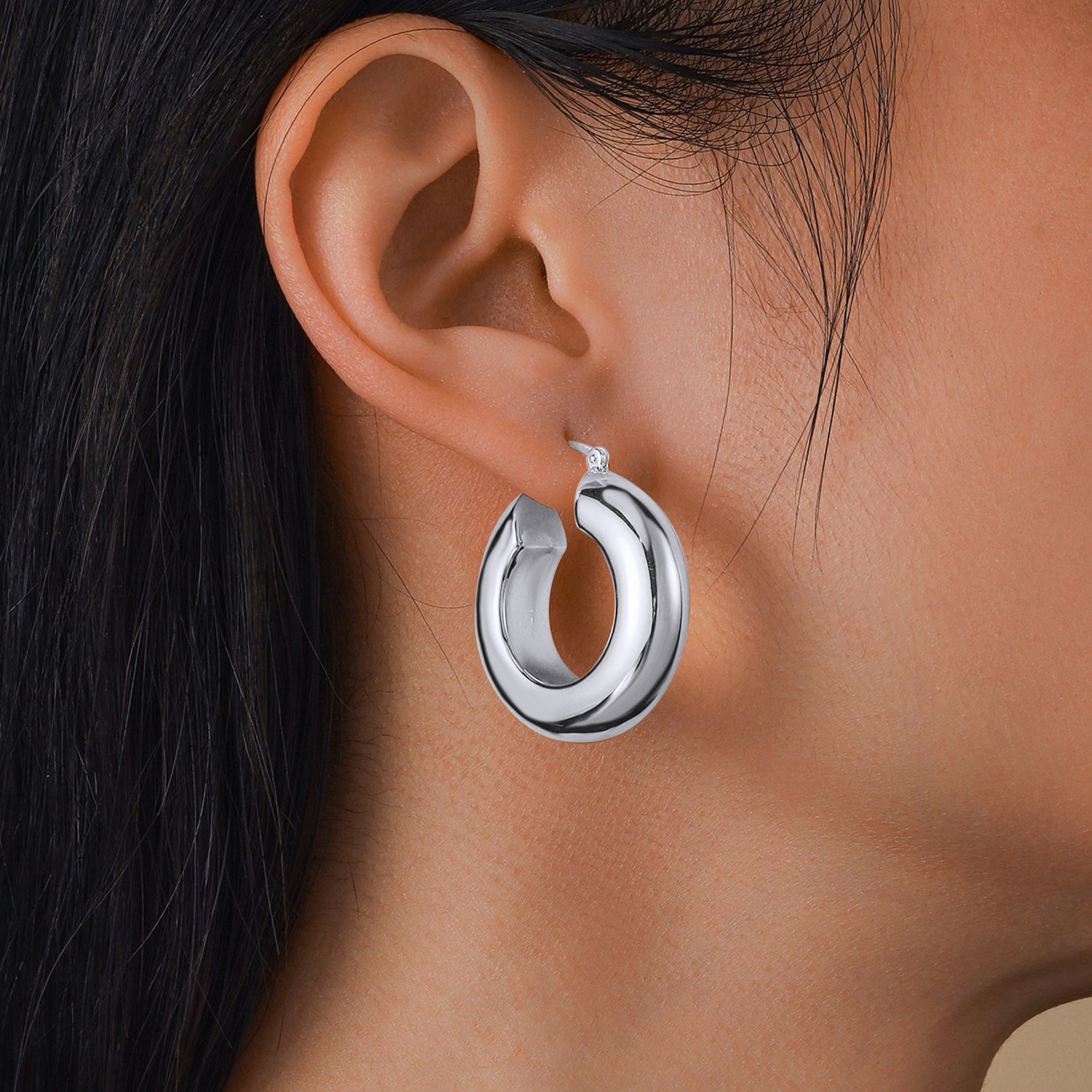 Jia Chunky Chic Hoop Earrings