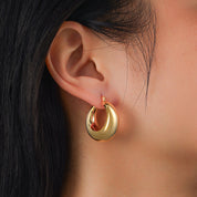 Ana Chunky Medium Hoop Earrings