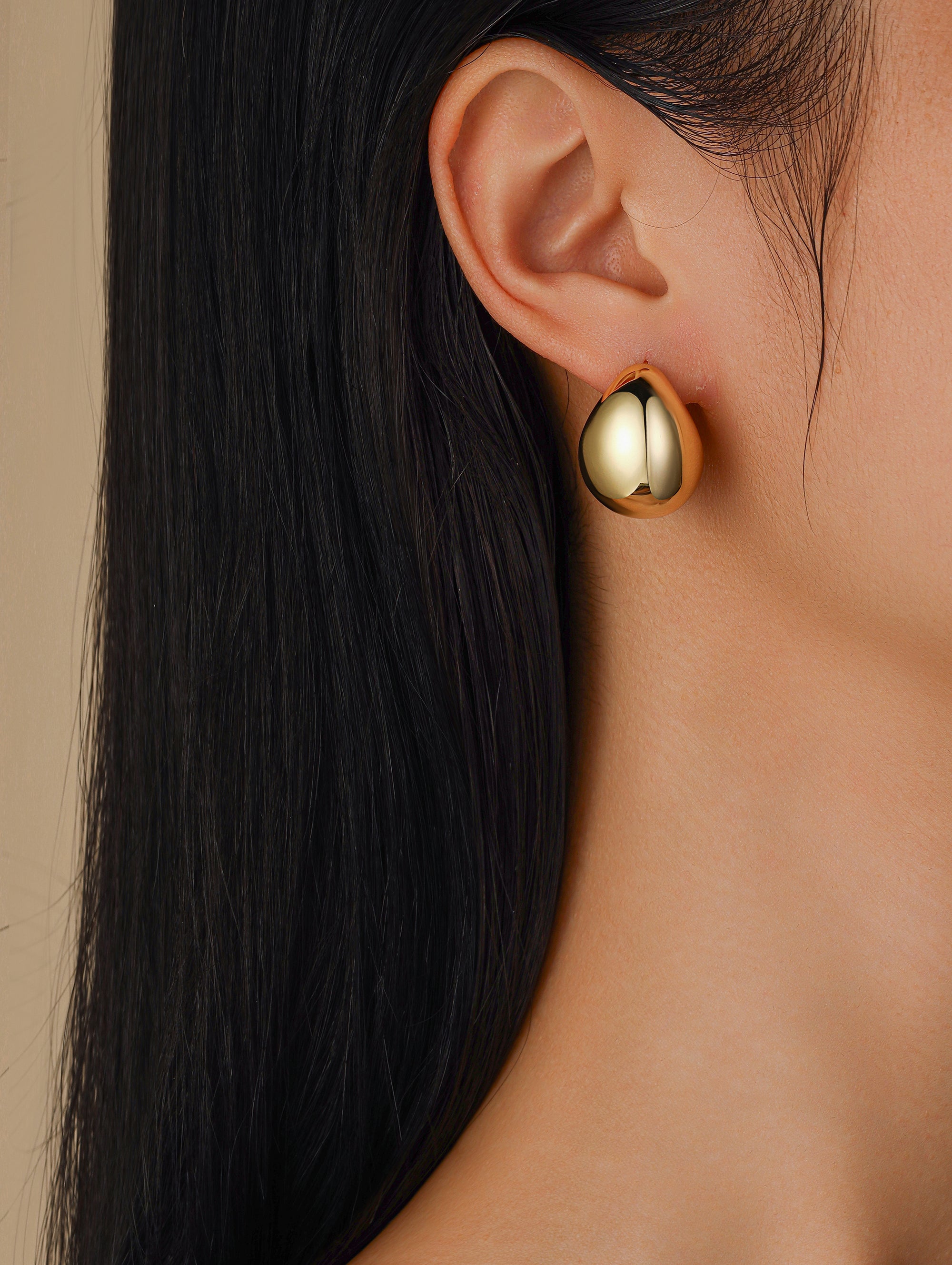 Ian Chunky Moon Shape Hoop Earrings