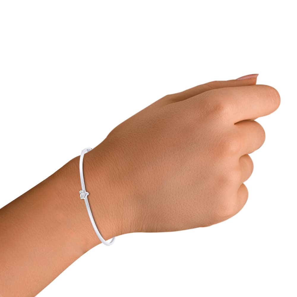 Heart Shape White Cubic Zirconia Solitaire Bangle Bracelet For Women In 925 Sterling Silver