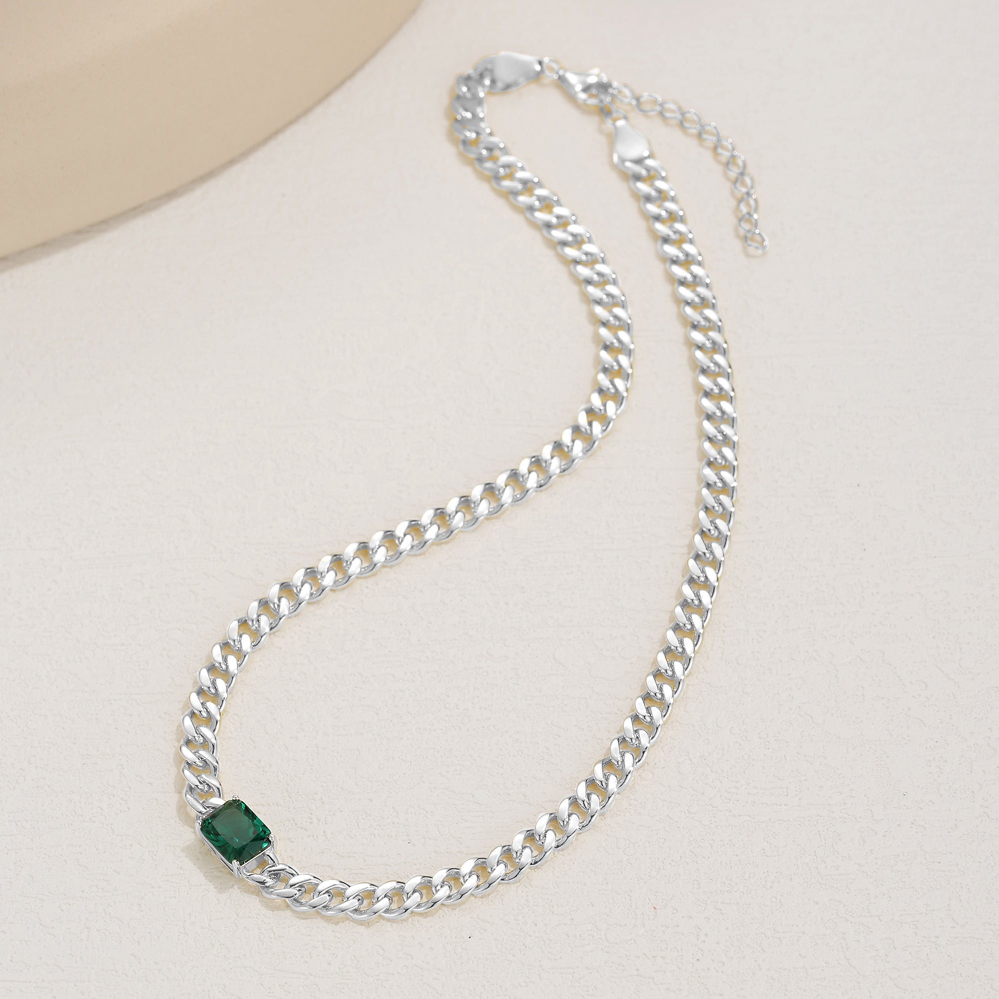 Lea Cuban Link Emerald Chain Necklace