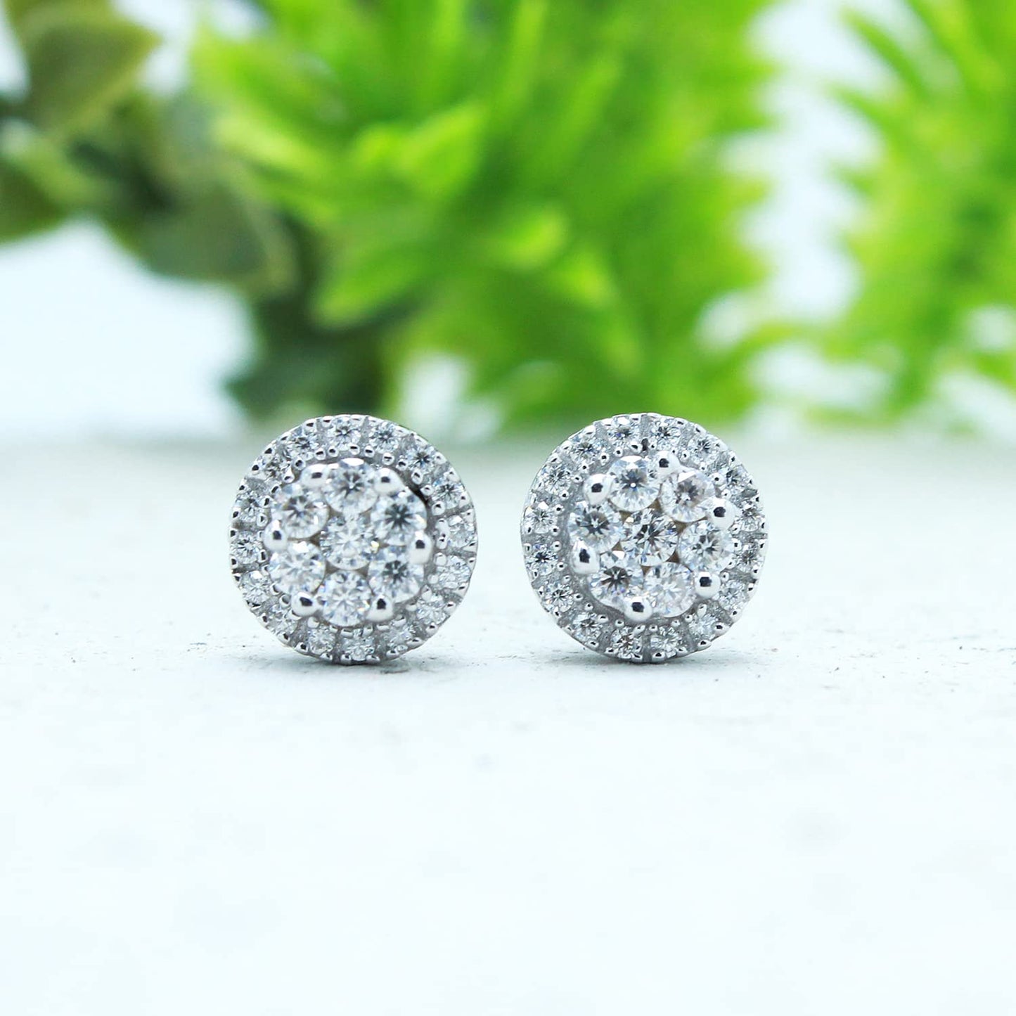Load image into Gallery viewer, 1/2 Cttw Lab Created Moissanite Diamond Halo Cluster Stud Earrings In 925 Sterling Silver (0.50 Cttw)
