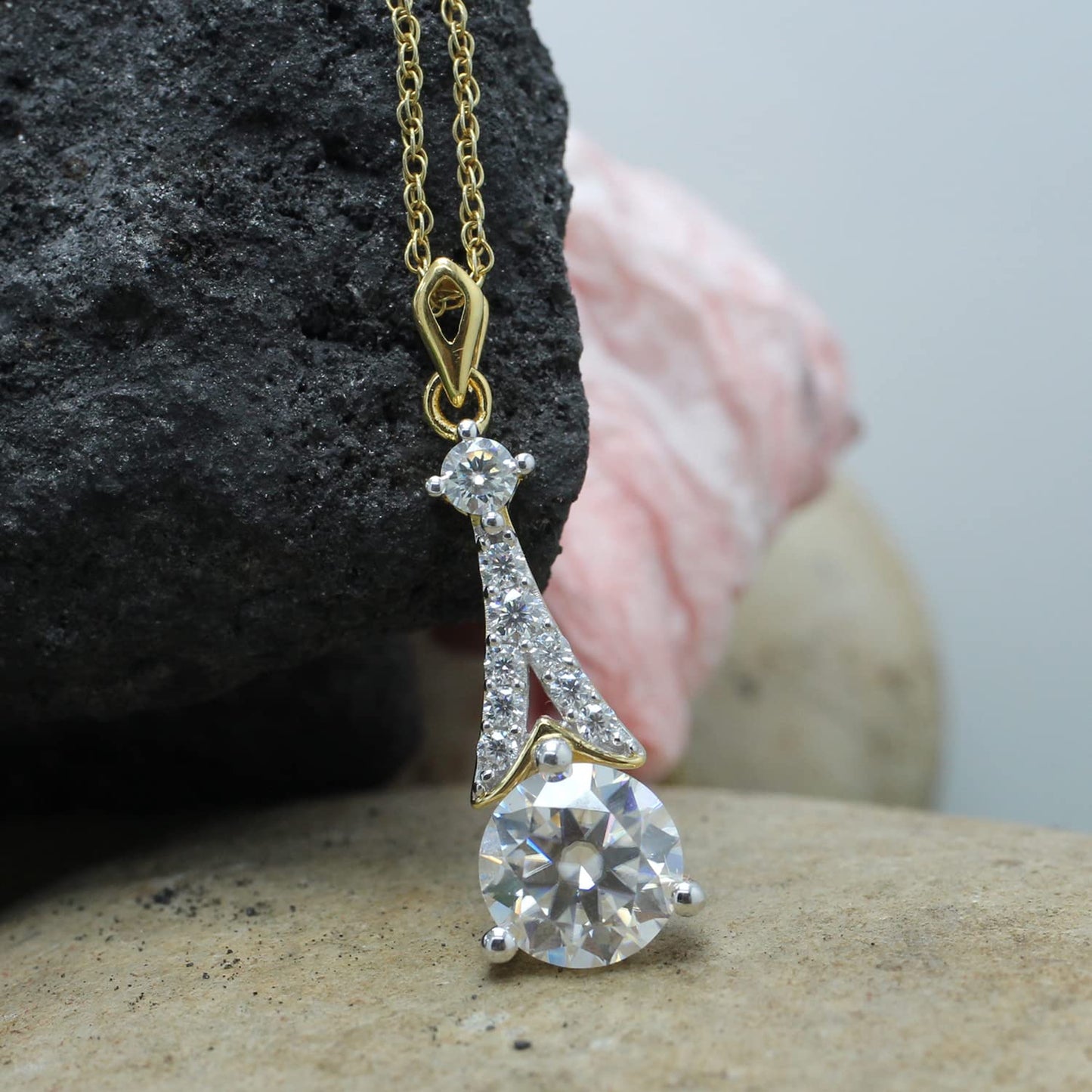 1 3/4 Carat Lab Created Moissanite Diamond Teardrop Pendant Necklace In 925 Sterling Silver (1.75 Cttw)