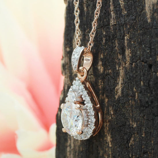 1 1/5 Carat Round Cut Lab Created Moissanite Diamond Teardrop Halo Pendant Necklace In 925 Sterling Silver (1.20 Cttw)