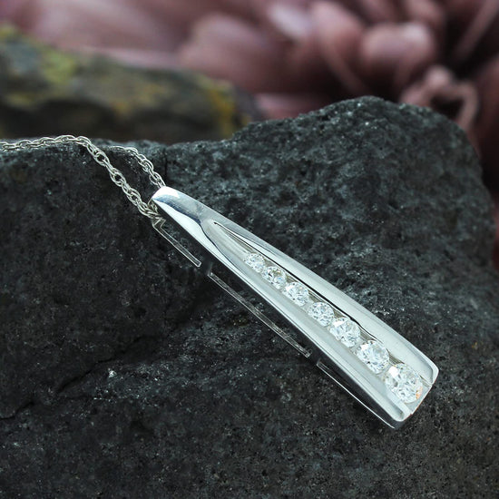 1/2 Carat Lab Created Moissanite Diamond Seven Stone Journey Bar Pendant Necklace In 925 Sterling Silver