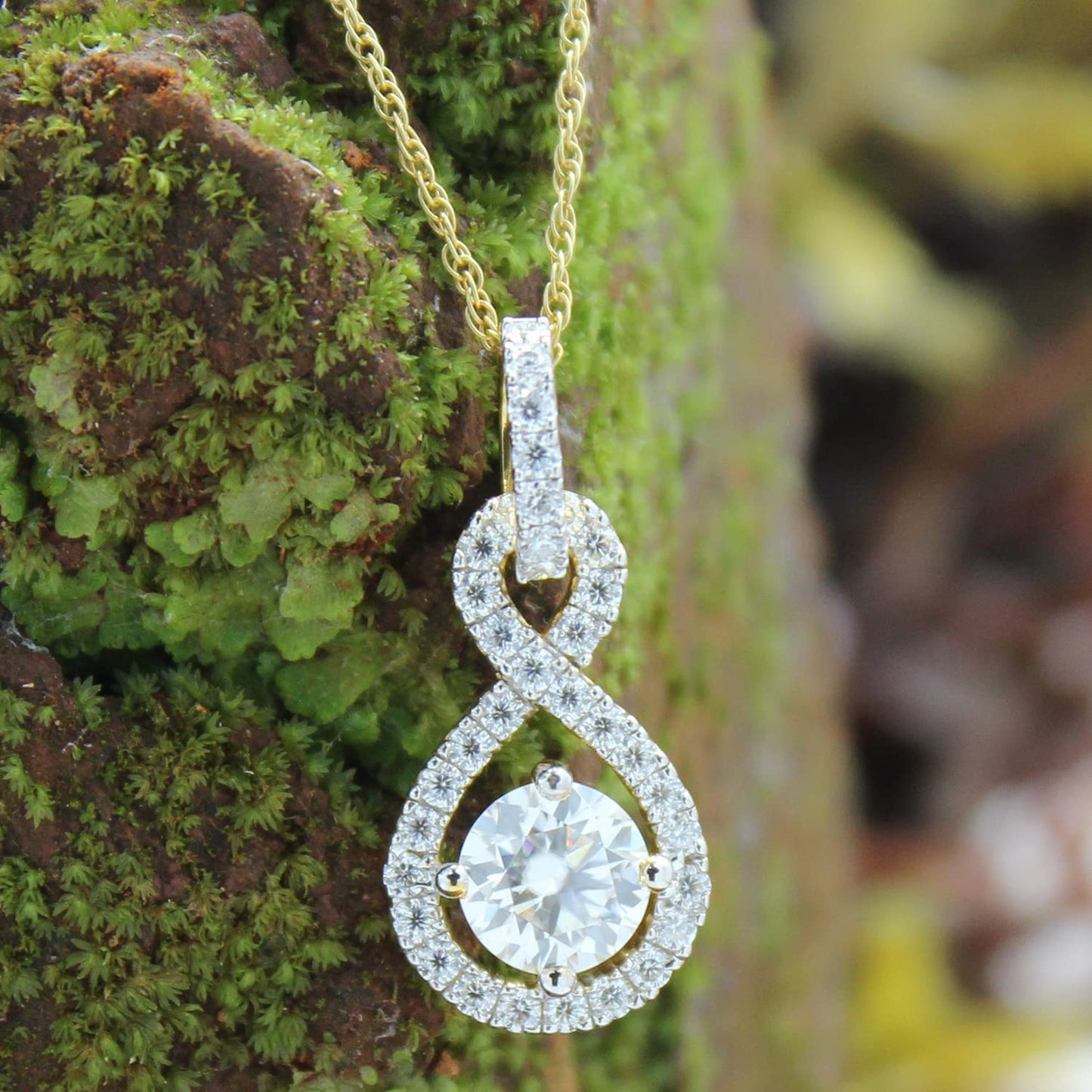 1 4/9 Carat Centre Stone 6.5MM Lab Created Moissanite Diamond Infinity Pendant Necklace In 925 Sterling Silver (1.45 Cttw)