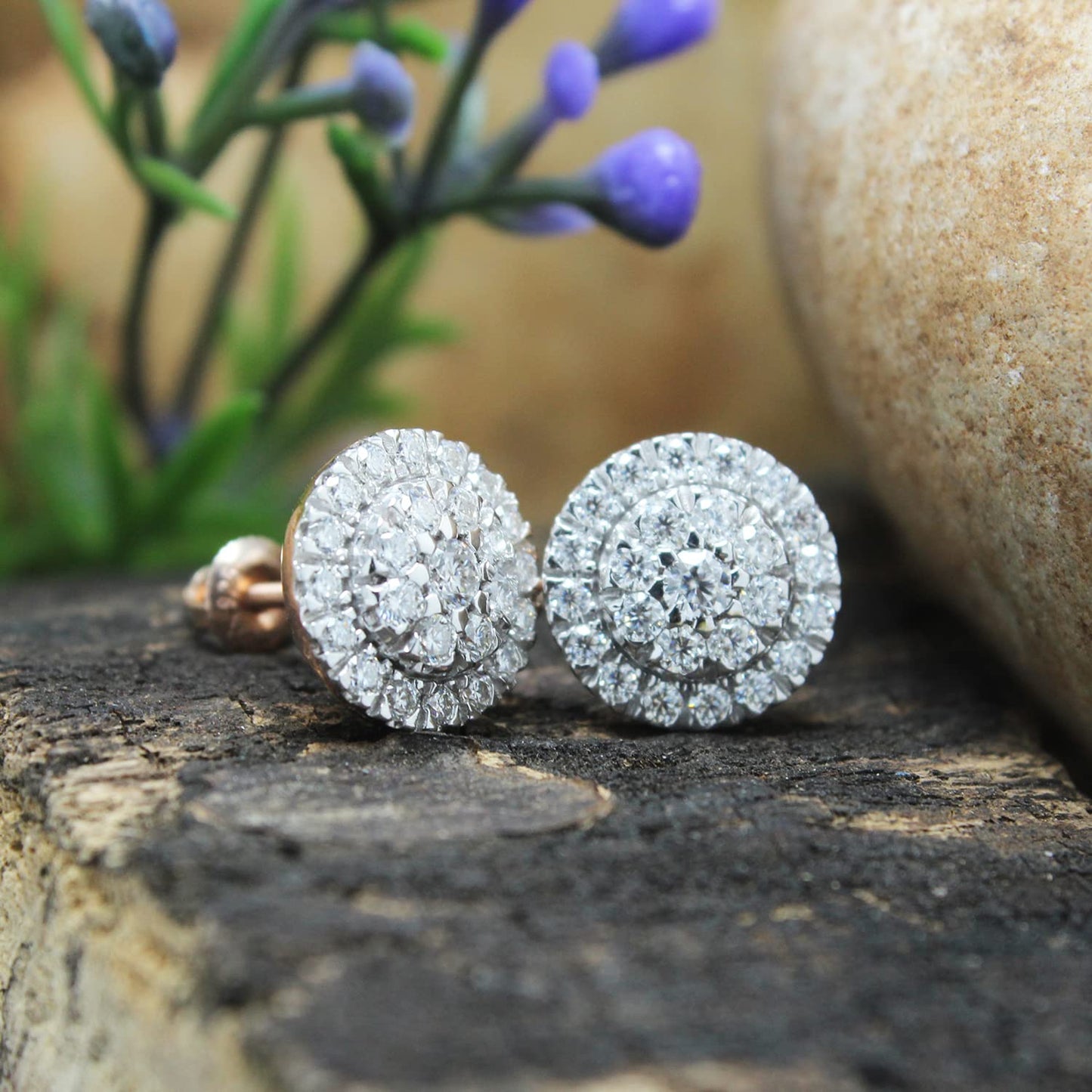 8/9 Carat Lab Created Moissanite Diamond Screw Back Halo Cluster Earrings In 925 Sterling Silver (0.90 Cttw)