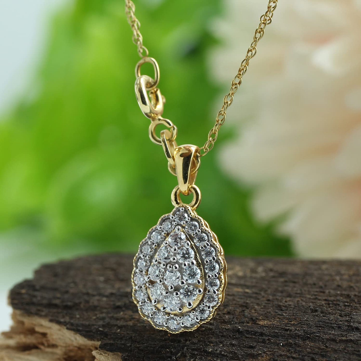 1/2 ct.t.w Lab Created Moissanite Diamond Teardrop Pendant Necklace In 925 Sterling Silver Jewelry For Women (0.50 Cttw)