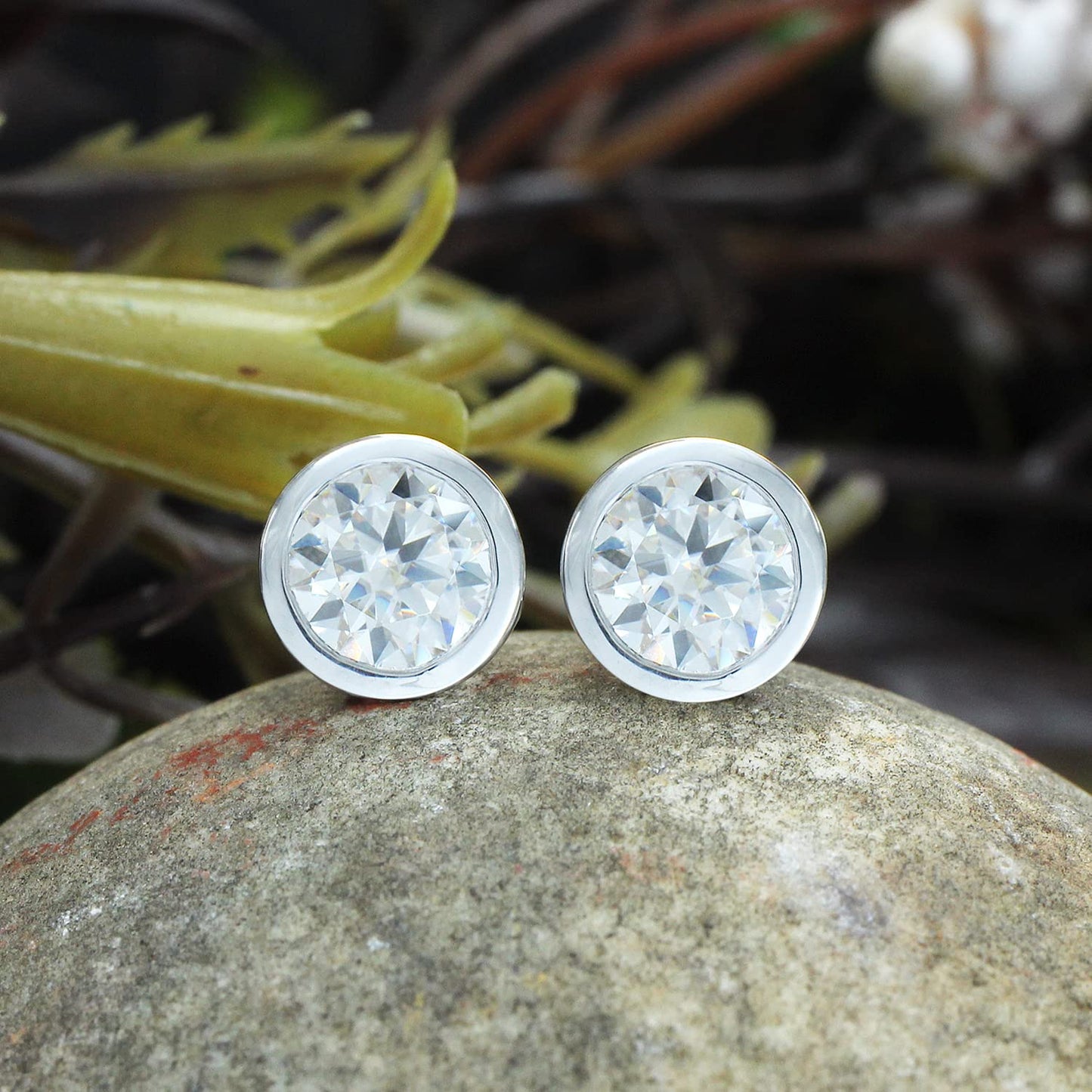 2 Carat 6.5MM Round Cut Lab Created Moissanite Diamond Push Back Stud Earrings In 925 Sterling Silver (2 Cttw)