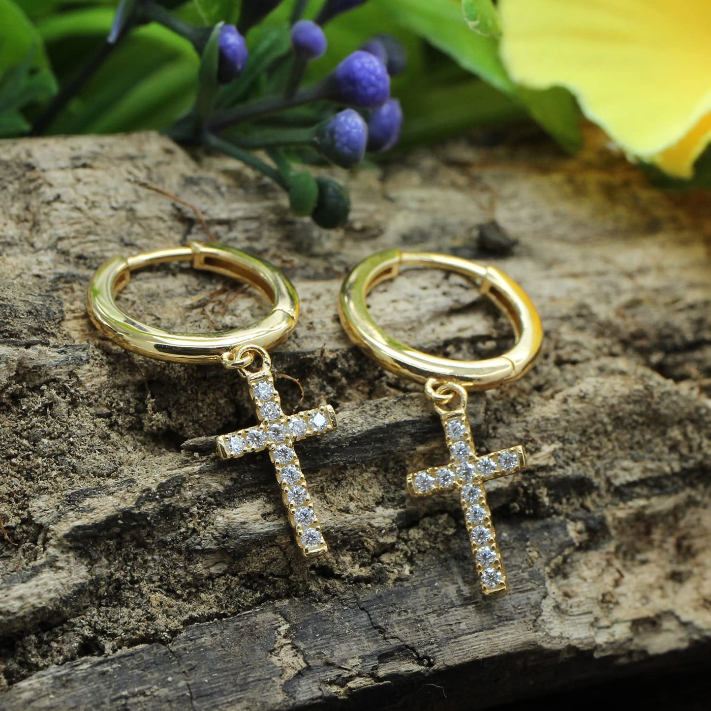 1/5 Carat Lab Created Moissanite Diamond Huggies Cross Drop Earrings In 925 Sterling Silver (0.20 Cttw)