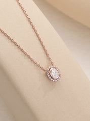 Oval Moissanite Dimaond Necklace