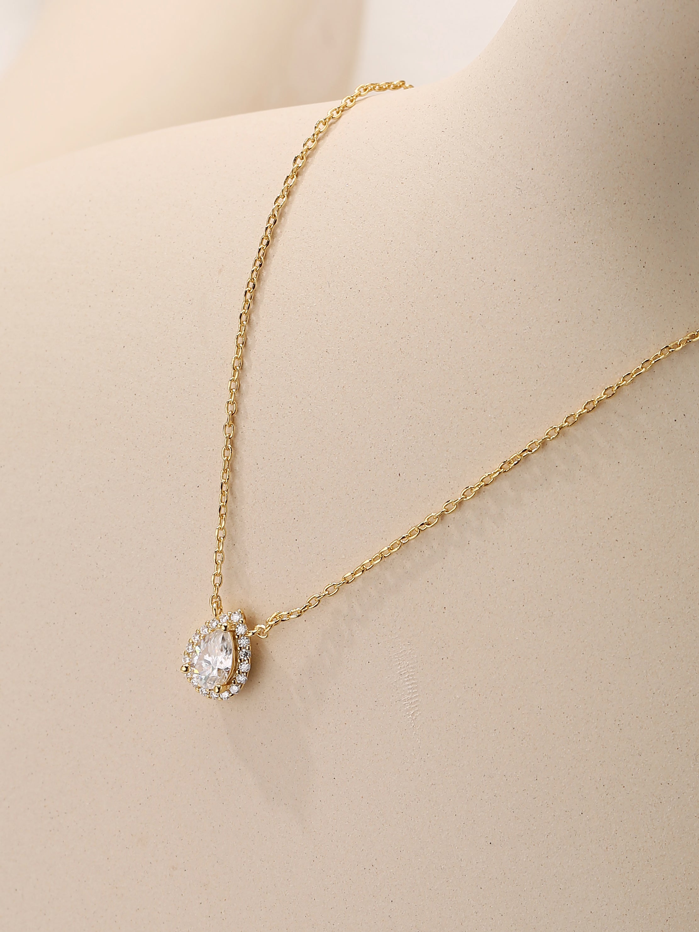 TearDrop Moissanite Diamond Necklace