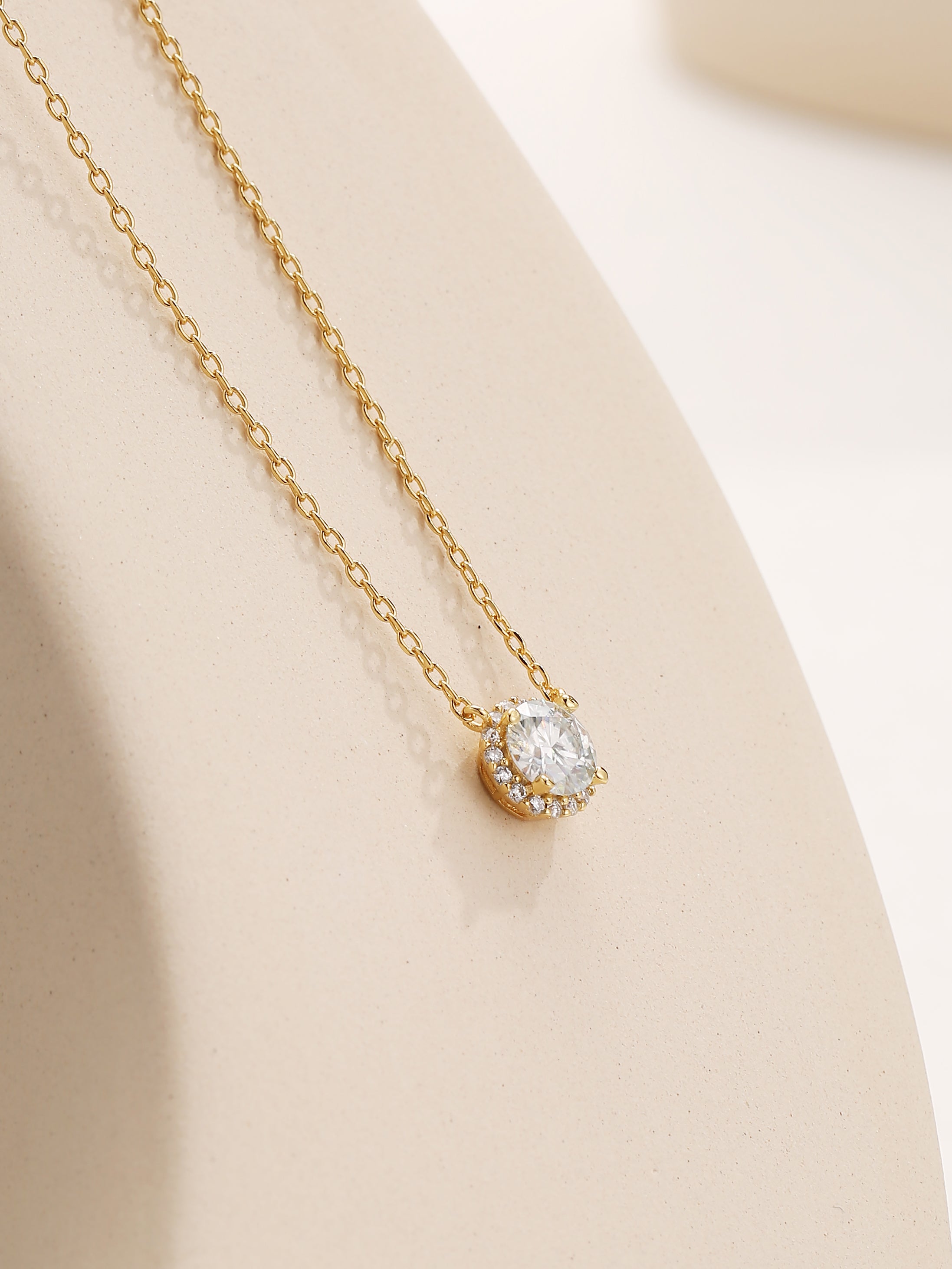 Round Moissanite Diamond Necklace