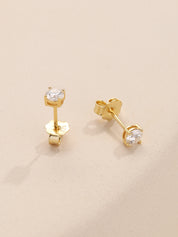 Moissanite Diamond 0.85 Cttw Stud Earrings