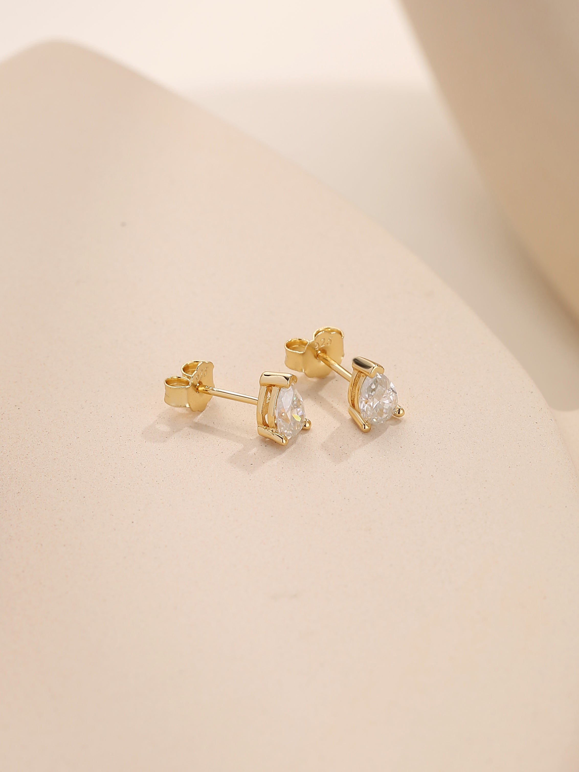 Pear Cut Diamond Earrings