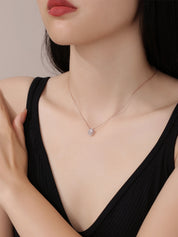 Oval Moissanite Dimaond Necklace