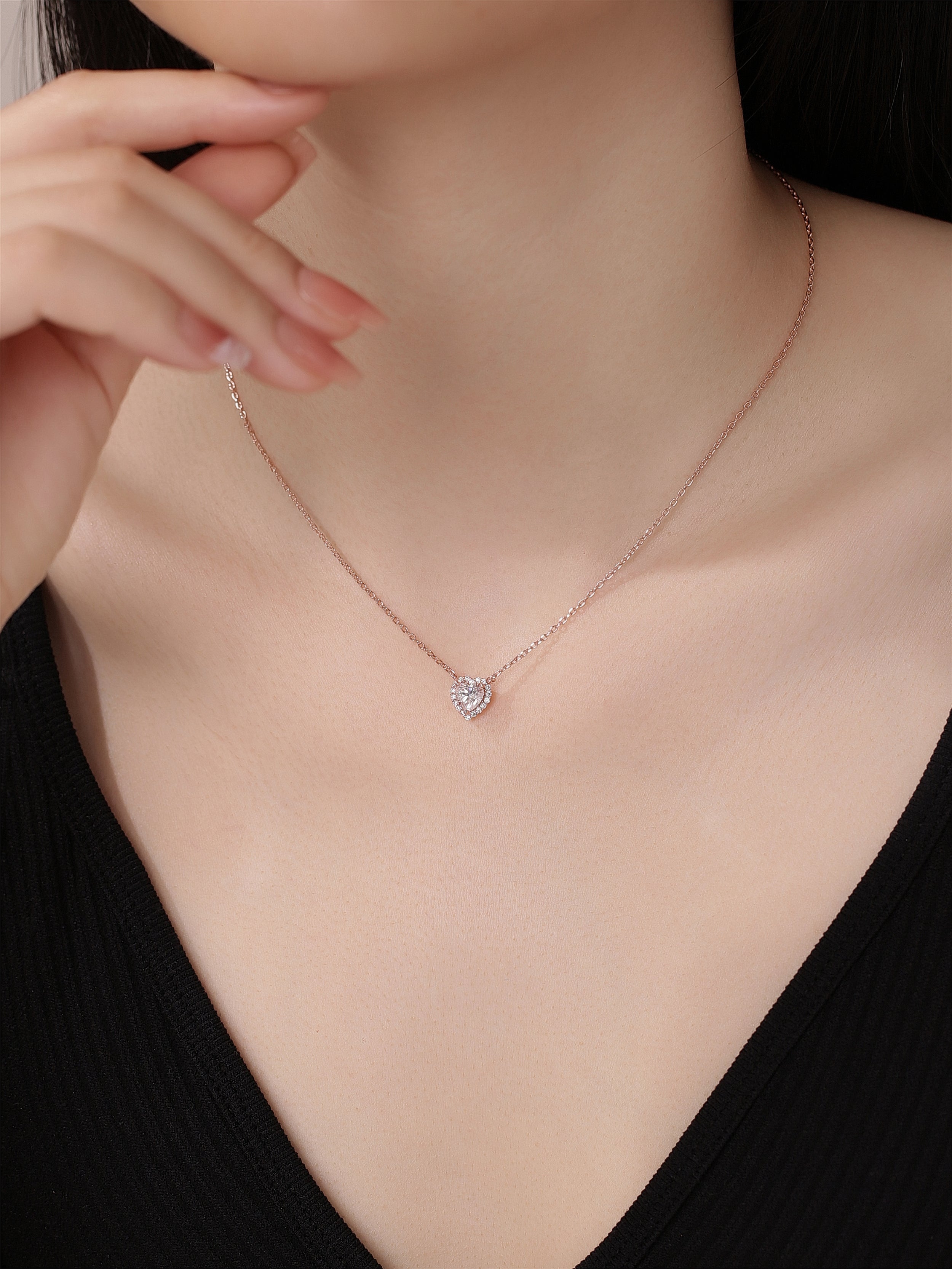 Heart Moissanite Diamond Necklace