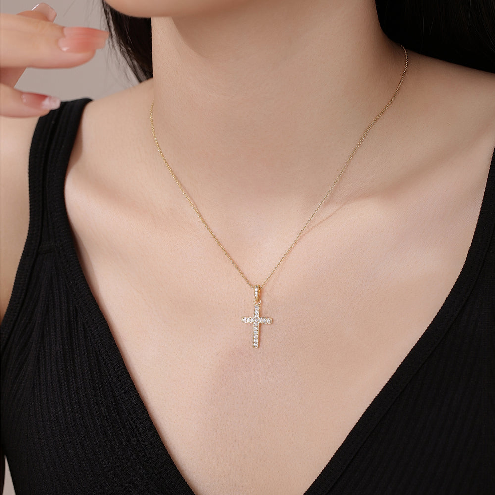 Cross Diamond necklace