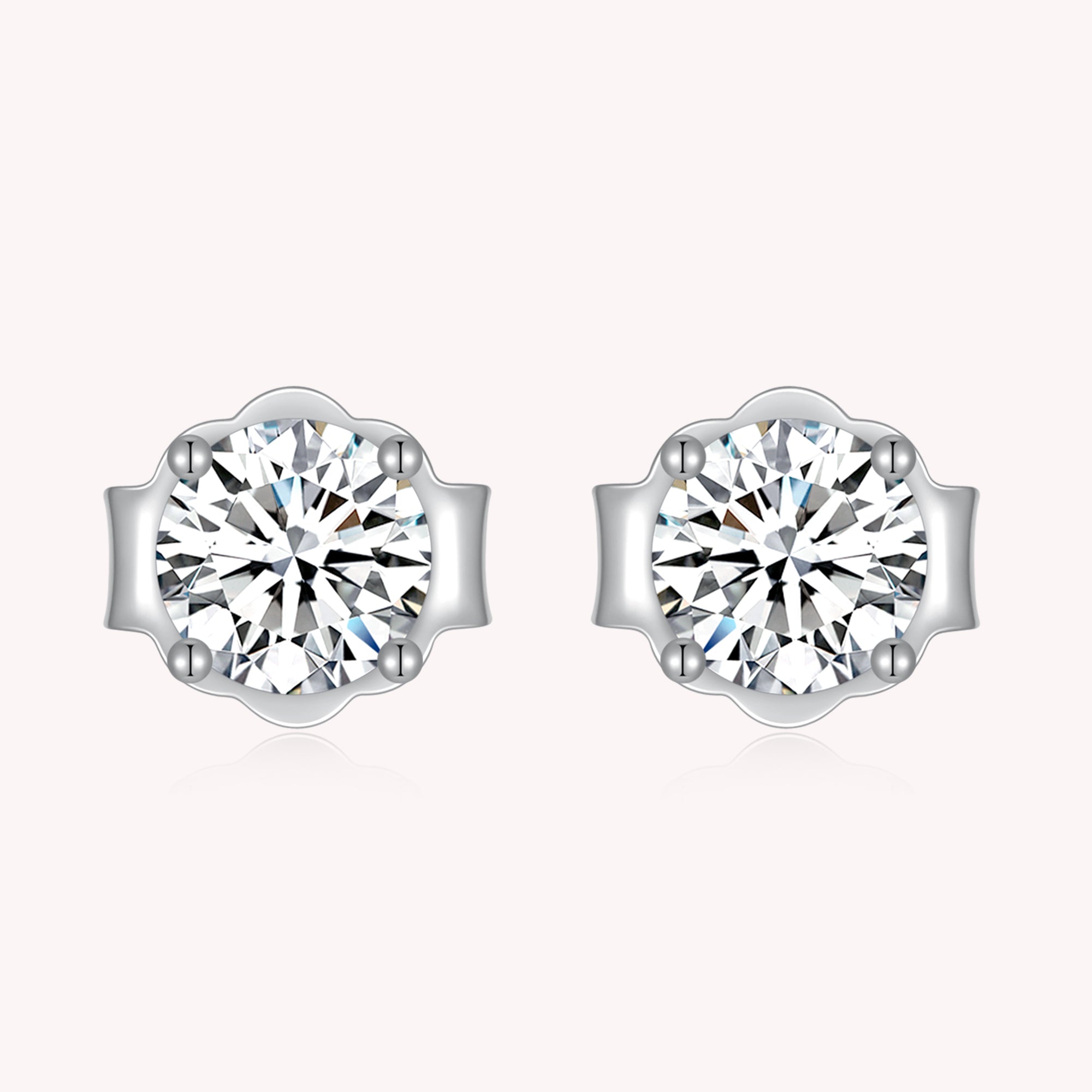 Moissanite Diamond 0.85 Cttw Stud Earrings