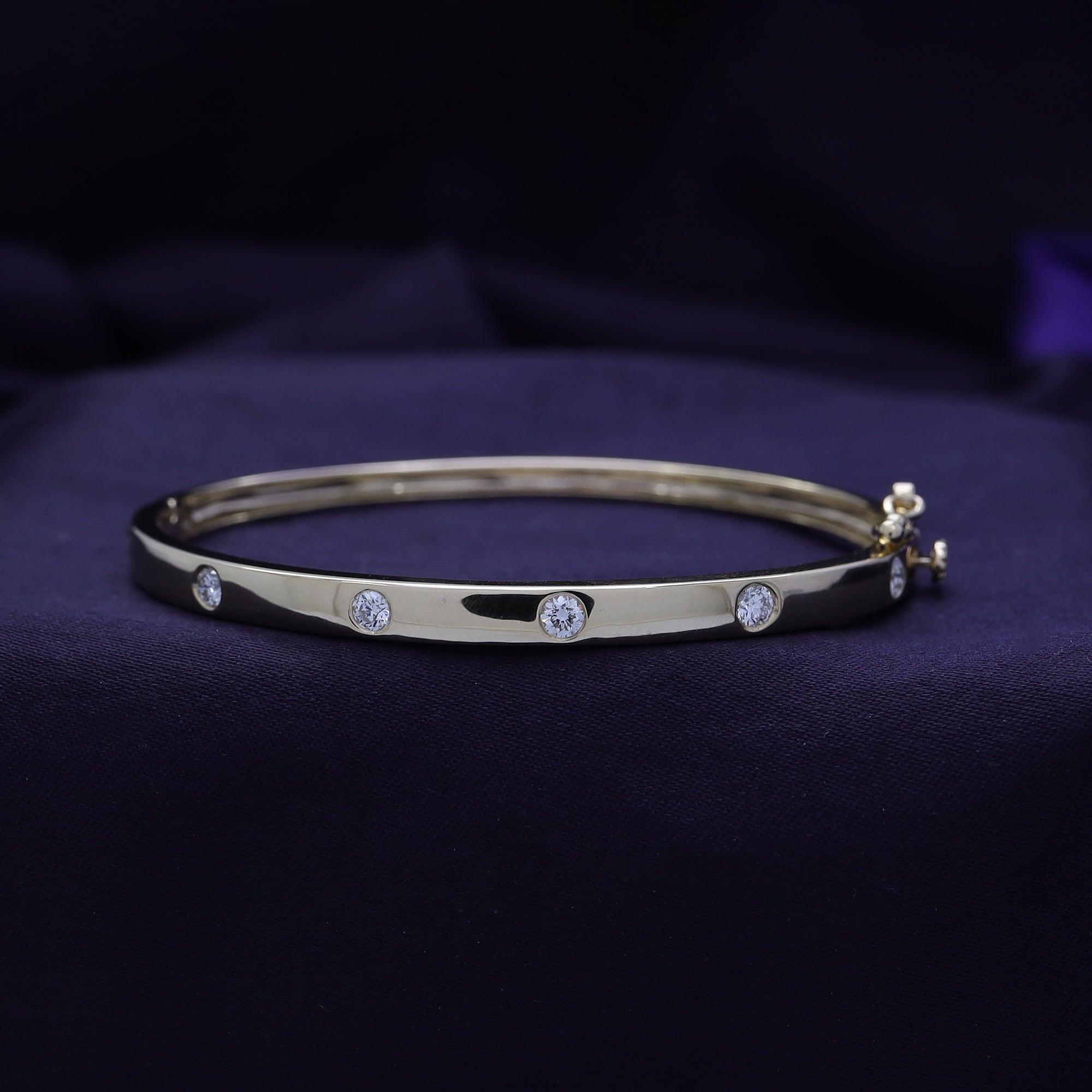 Round Shape 0.50 Carat Lab Created Moissanite Bangle Bracelet