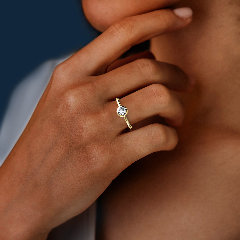 Yuki Solitaire Engagement Ring