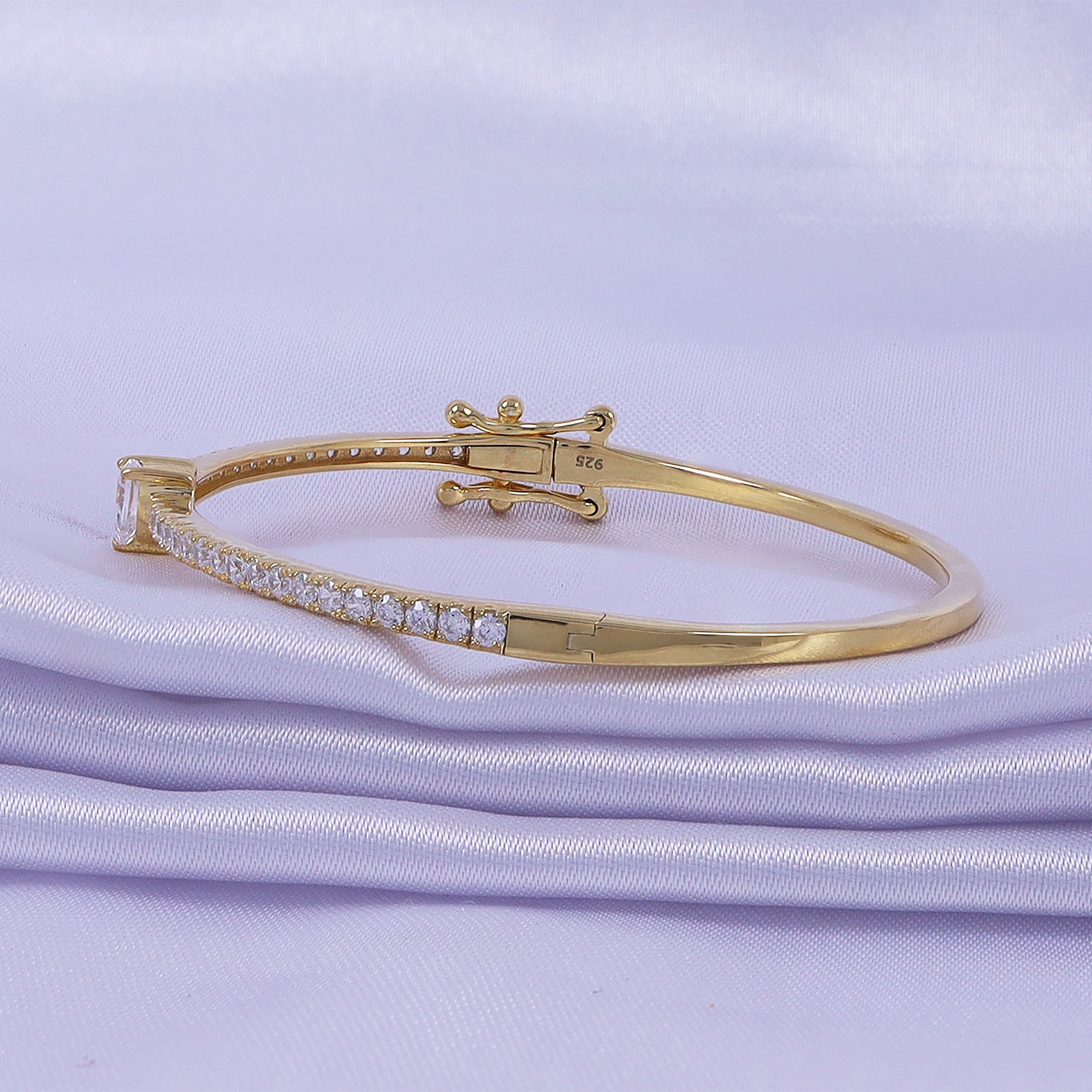 Heart & Round White Cubic Zirconia Tennis Bangle Bracelet