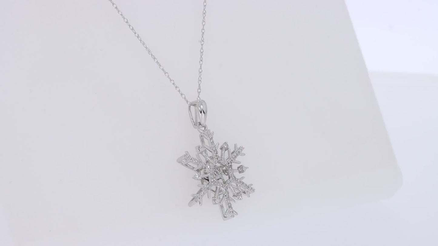Load and play video in Gallery viewer, 0.17 Carat Round Cut Natural White Diamond Snowflake Pendant Necklace For Women In 925 Sterling Silver
