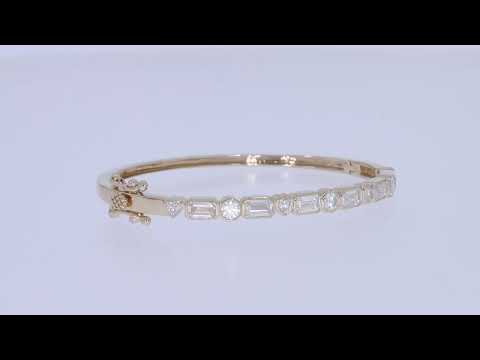 Load and play video in Gallery viewer, Emerald, Heart &amp;amp; Round Shape Lab Created Moissanite Diamond Bangle Bracelet For Women In 14K Solid Gold
